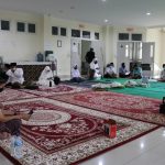 Keluarga Besar FISIP Mengikuti Khataman & Khatmil Qur`an 51 Hafidz-Hafidzah