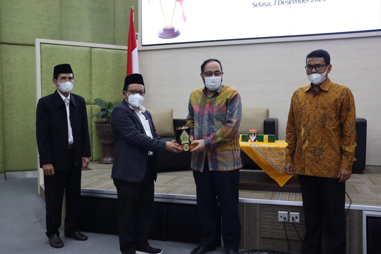 Pusat Pengembangan Bahasa Luncurkan Program Kursus Bahasa Persia