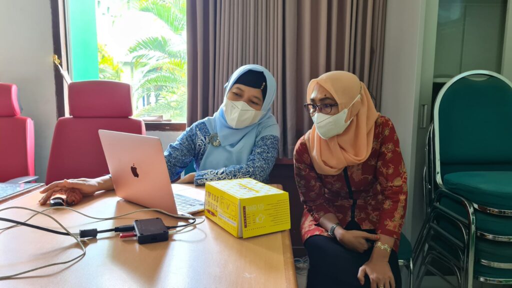 Beragam Lomba Warnai HUT Dharma Wanita Persatuan ke-22 dan Peringatan Hari Ibu ke-87 Beragam Lomba Warnai HUT Dharma Wanita Persatuan ke-22 dan Peringatan Hari Ibu ke-87