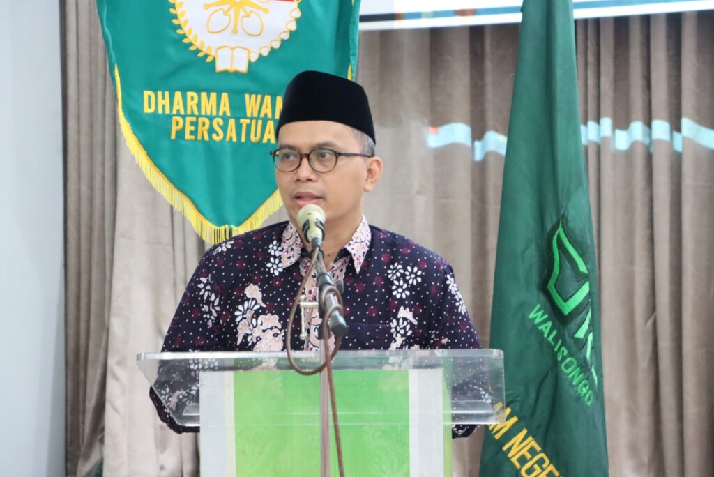 HUT DWP dan Peringatan Hari Ibu, Rektor UIN Walisongo Tegaskan Besarnya Peran Ibu dalam Penerapan Kampus Reponsif Gender dan Pembangunan Budaya Anti Korupsi HUT DWP dan Peringatan Hari Ibu, Rektor UIN Walisongo Tegaskan Besarnya Peran Ibu dalam Penerapan Kampus Reponsif Gender dan Pembangunan Budaya Anti Korupsi