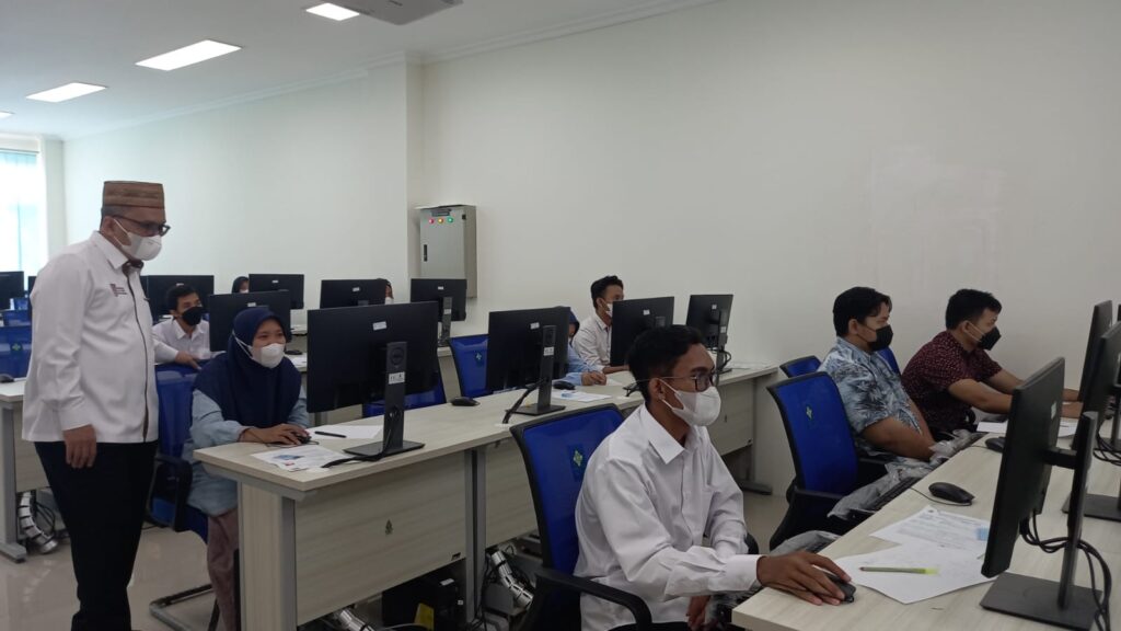 UIN Walisongo Gelar Ujian Jalur Mandiri CBT Offline UIN Walisongo Gelar Ujian Jalur Mandiri CBT Offline