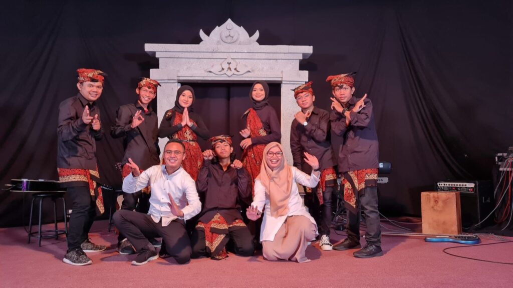 Babak Penyisihan PESONA 2022, Tim Musikilasisasi Hadits UIN Walisongo Raih Skor Tertinggi Babak Penyisihan PESONA 2022, Tim Musikilasisasi Hadits UIN Walisongo Raih Skor Tertinggi