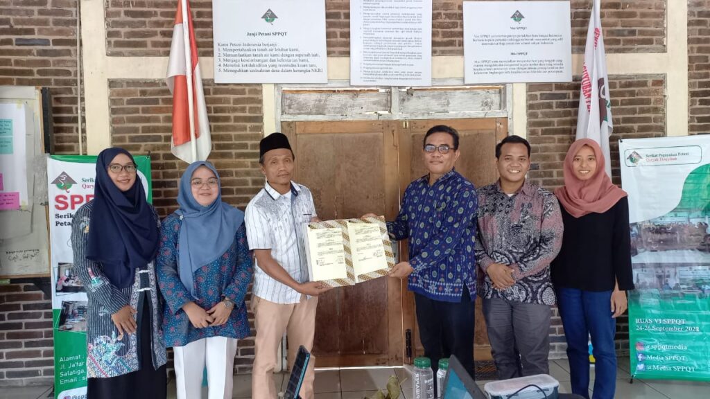 Implementasi MBKM : Fisip UIN Walisongo Gandeng Serikat Paguyuban Petani Qaryah Thayyibah (SPPQT) Salatiga Implementasi MBKM : Fisip UIN Walisongo Gandeng Serikat Paguyuban Petani Qaryah Thayyibah (SPPQT) Salatiga