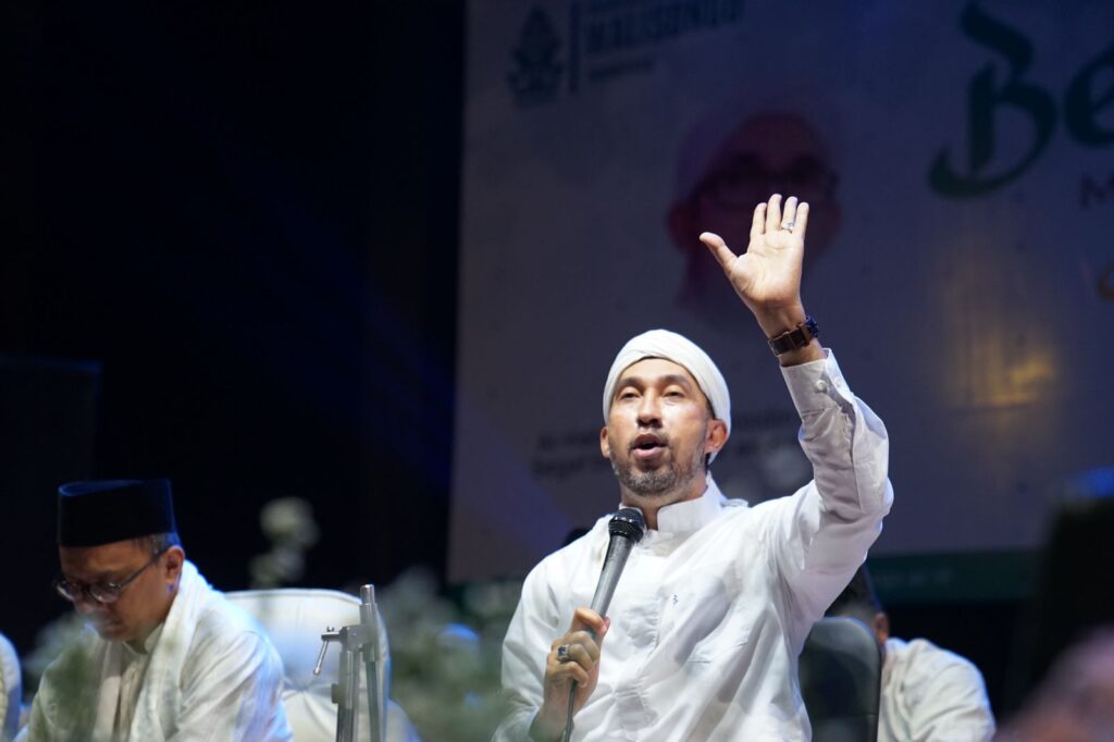 Habib Bidin Assegaf : Siapapun yang Bahagia atas Kelahiran Nabi, Maka Hidupnya Dibahagiakan oleh Allah