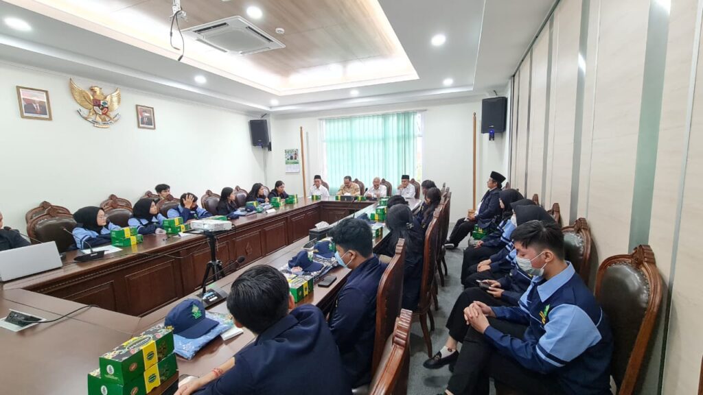 Mahasiswa UIN Walisongo Lakukan KKN Kolaborasi dengan Mahasiswa Bali Mahasiswa UIN Walisongo Lakukan KKN Kolaborasi dengan Mahasiswa Bali