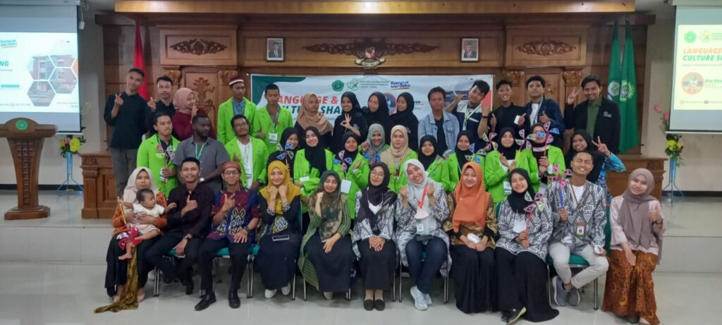 Explore Budaya Jepara, BIPA UIN Walisongo gandeng UNISNU Selenggarakan ETHIC 2022 Explore Budaya Jepara, BIPA UIN Walisongo gandeng UNISNU Selenggarakan ETHIC 2022