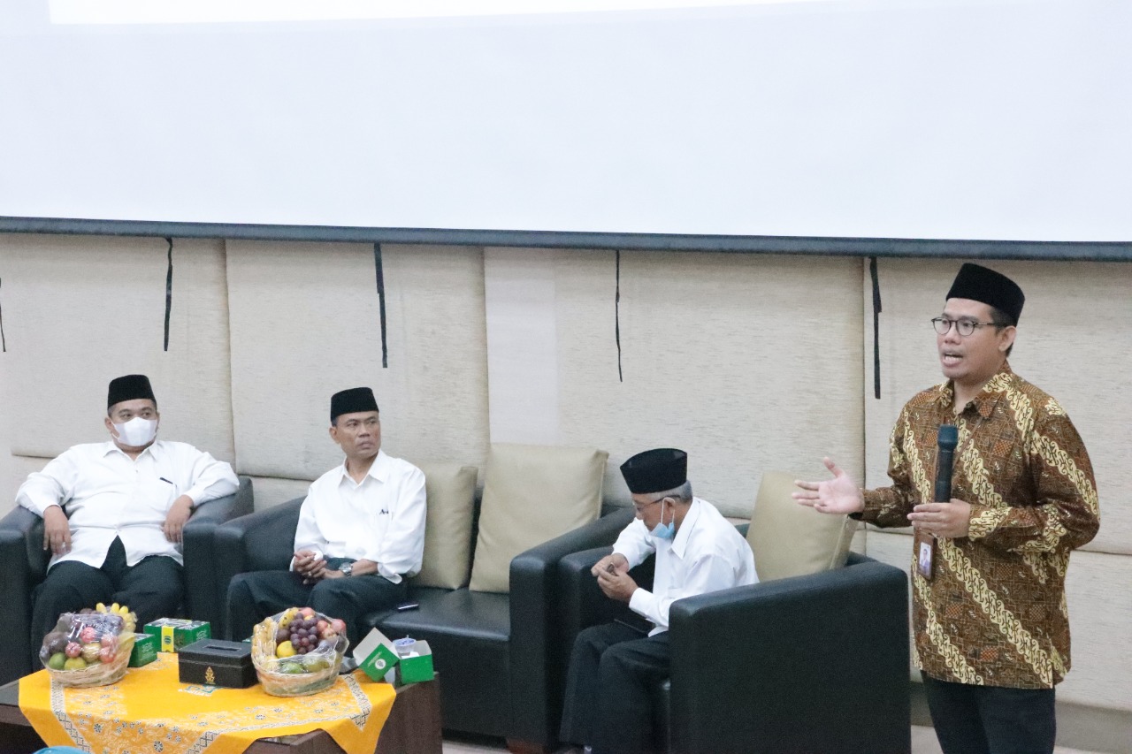 Undang CEO Rumah Zakat, FDK UIN Walisongo Gelar Seminar Potensi Zakat Indonesia