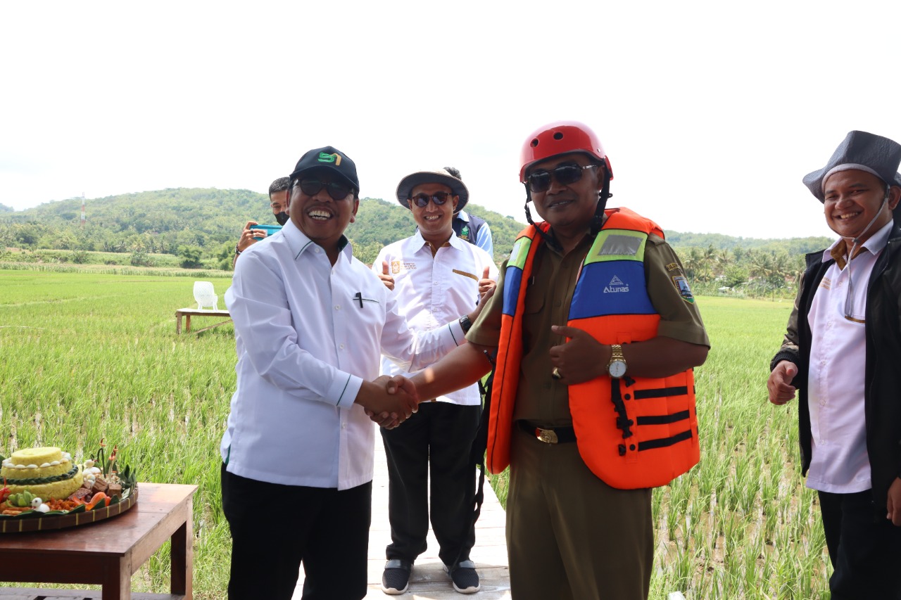 Manfaatkan Keindahan Alam, KKN UIN Walisongo Ciptakan Eduwisata River Tubing