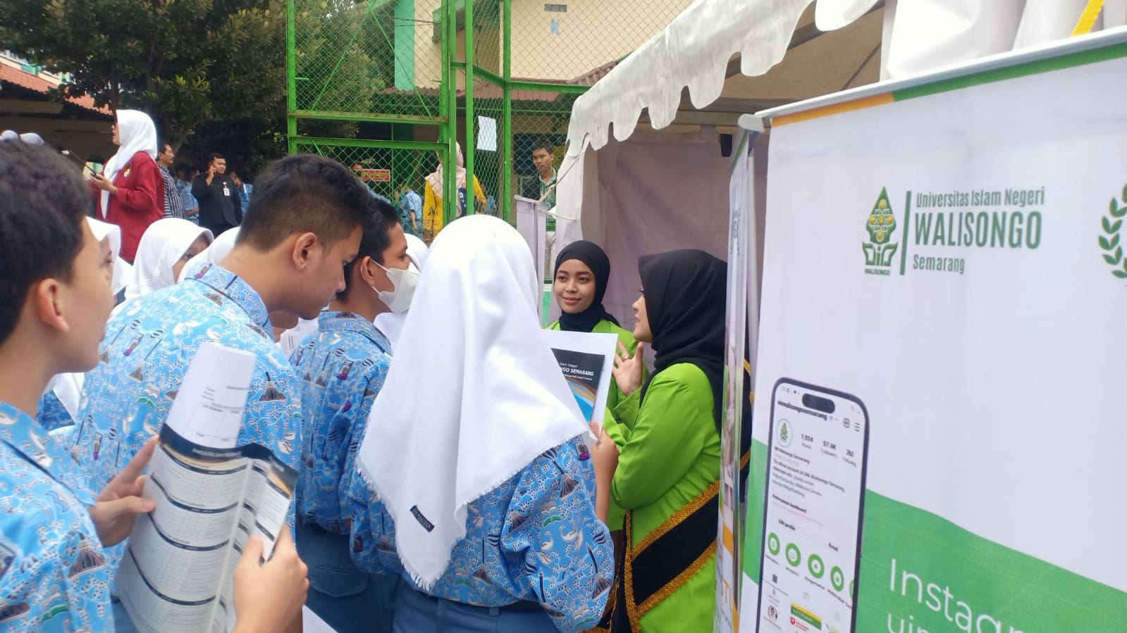 Sapa Calon Mahasiswa, UIN Walisongo ikuti Expo Campus 2023 SMA N 9 Semarang