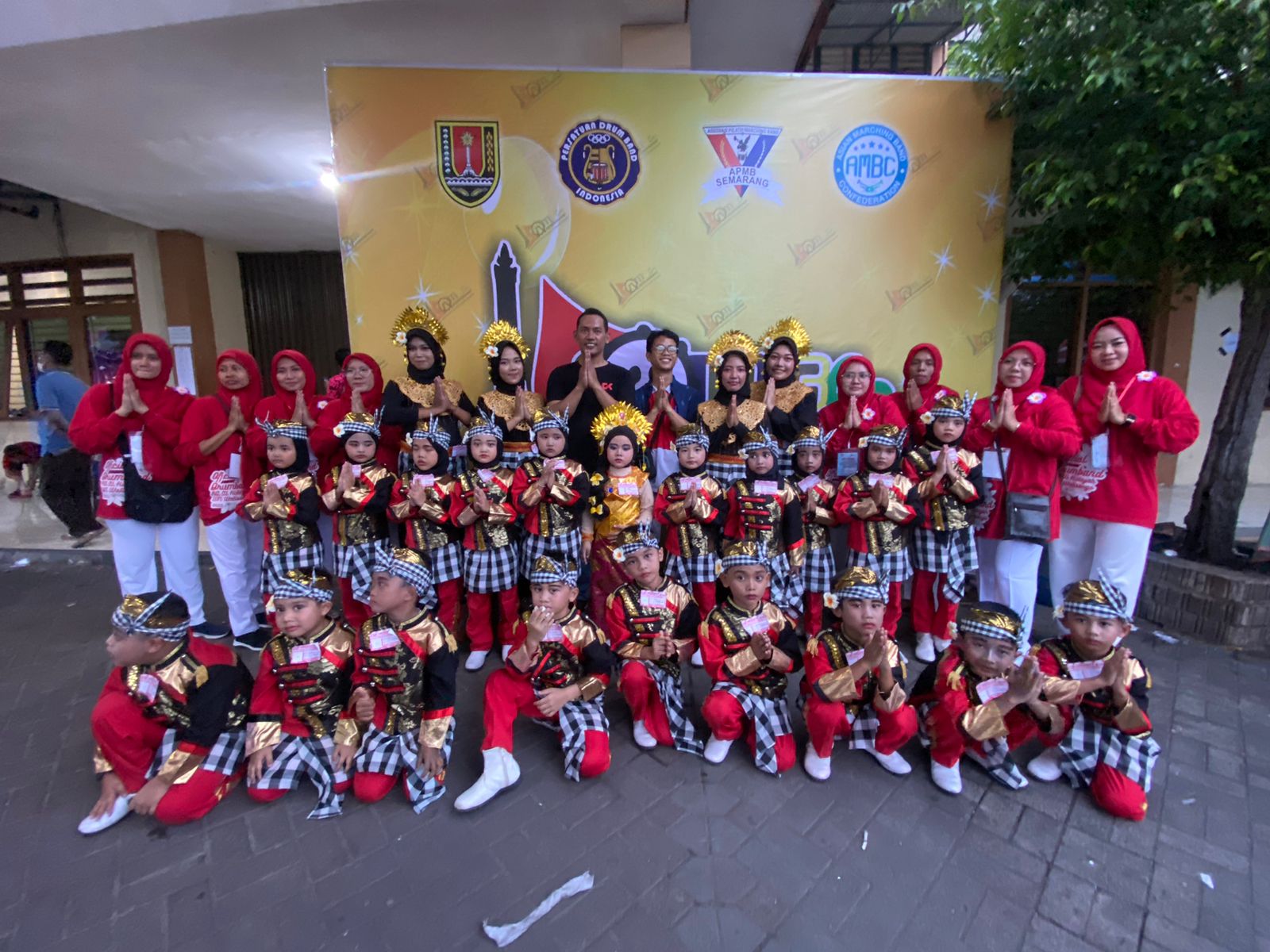 RA Al-Hidayah UIN Walisongo Sabet Juara Umum Semarang Open Marching Band Championship