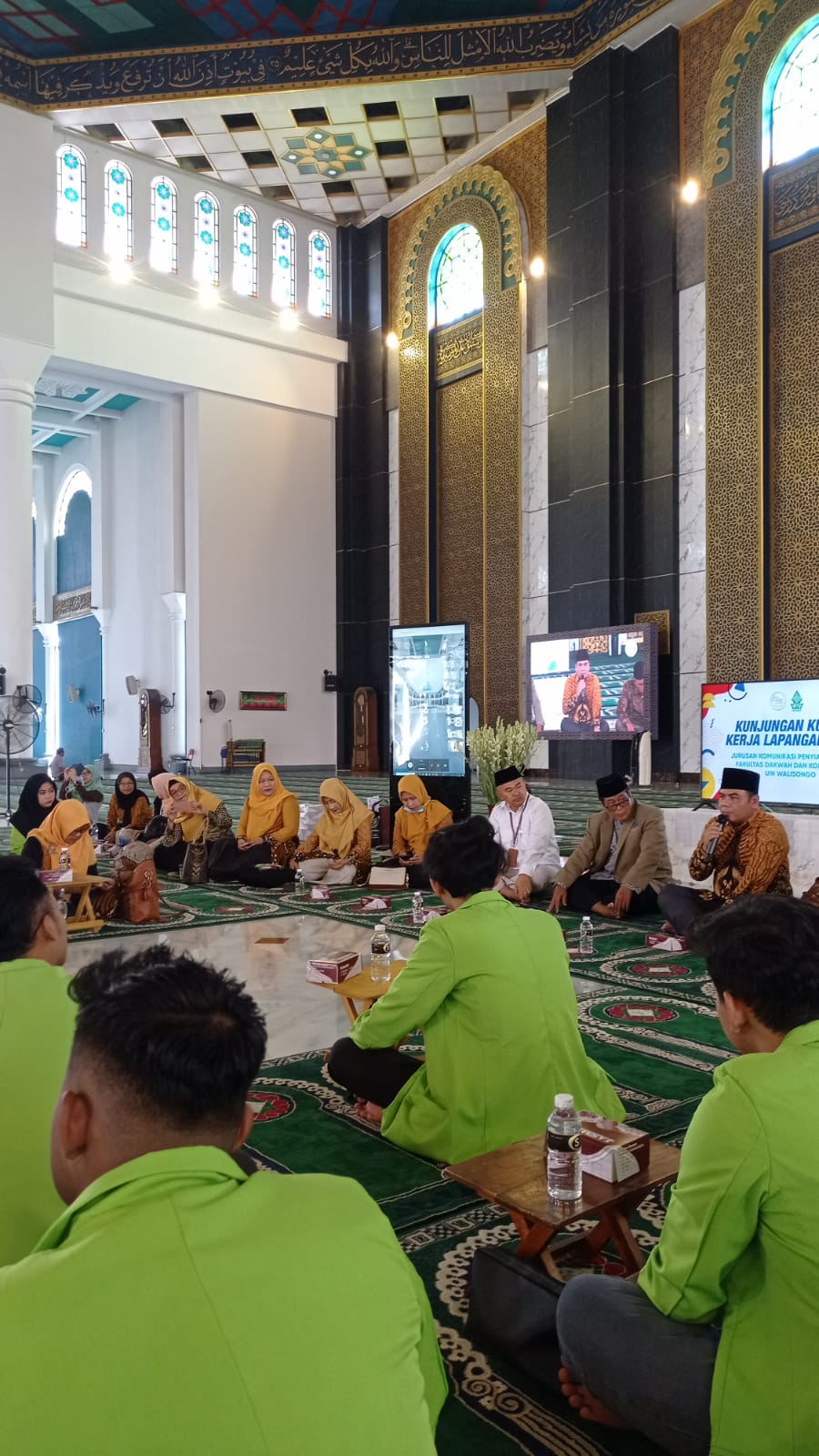 KPI Fakuktas Dakwah dan Komunikasi UIN Walisongo Semarang Lakukan Kunjungan KKL di Masjid Nasional Al Akbar Surabaya