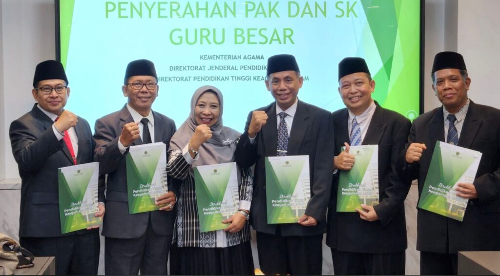 Perkuat Bidang Riset, UIN Walisongo Tambah Sebelas Guru Besar Perkuat Bidang Riset, UIN Walisongo Tambah Sebelas Guru Besar