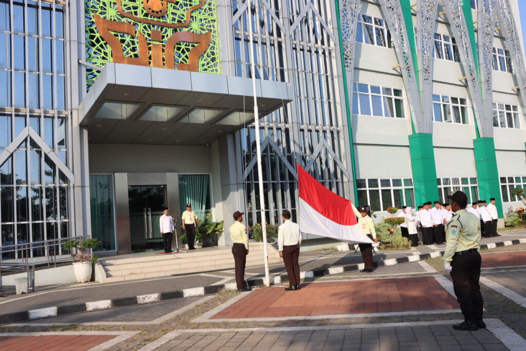 UIN Walisongo Gelar Upacara Harkitnas 2024, Bangkit untuk Indonesia Emas! UIN Walisongo Gelar Upacara Harkitnas 2024, Bangkit untuk Indonesia Emas!