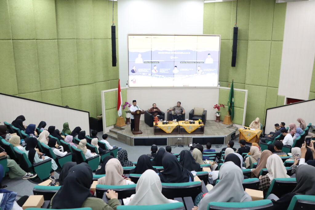 Era Society 5.0, WCC Berikan Bekal Mahasiswa Siap Dunia Kerja Era Society 5.0, WCC Berikan Bekal Mahasiswa Siap Dunia Kerja