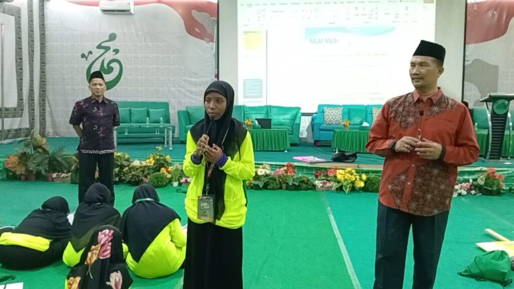 FDK UIN Walisongo dan AFKN Gelar Program Motivasi Belajar untuk Santri Papua