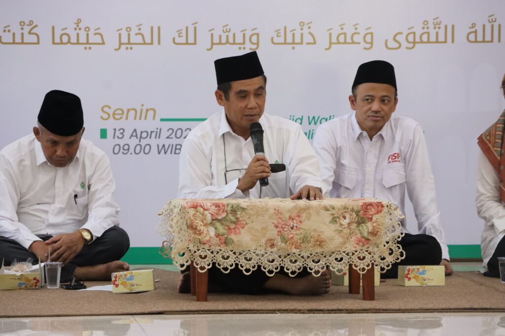 UIN Walisongo Semarang Lepas 22 Calon Jemaah Haji UIN Walisongo Semarang Lepas 22 Calon Jemaah Haji