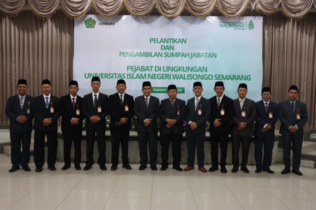 Nahkodai Era Baru, Rektor UIN Walisongo Lantik Jajaran Wakil Rektor dan Dekan: Tekankan Niat, Harmoni, dan Akselerasi Nahkodai Era Baru, Rektor UIN Walisongo Lantik Jajaran Wakil Rektor dan Dekan: Tekankan Niat, Harmoni, dan Akselerasi
