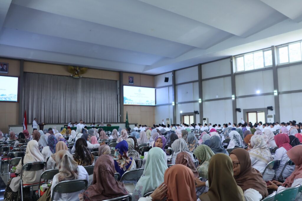 Perkuat Sinergi Internal, Rektor UIN Walisongo Ajak Dosen dan Tendik Berlari Lewat Strategi Akselerasi