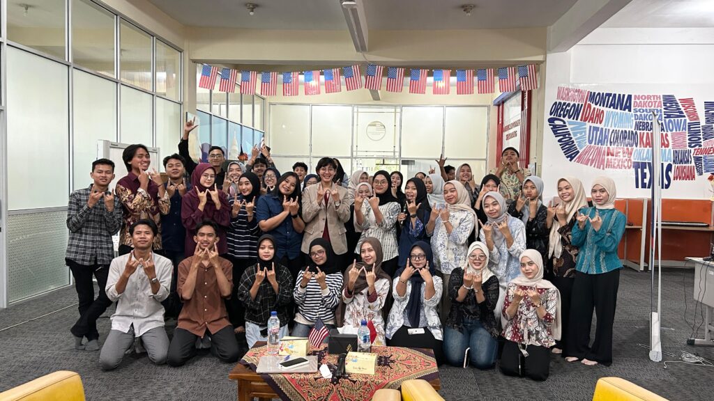 Humas Pemprov Jawa Tengah Kupas Tuntas  Pemanfaatan Media Sosial di WPRC Connect