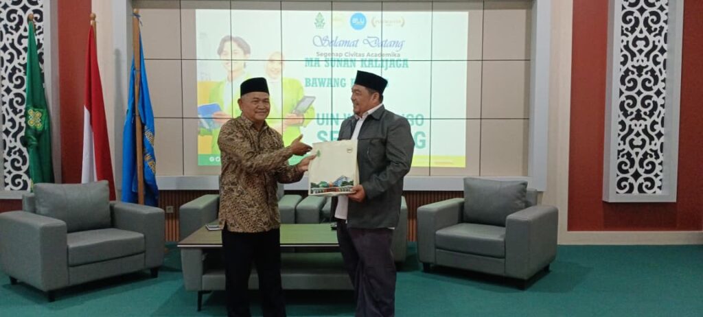 Bangun Semangat Studi Lanjut, MA Sunan Kalijaga Kunjungi UIN Walisongo