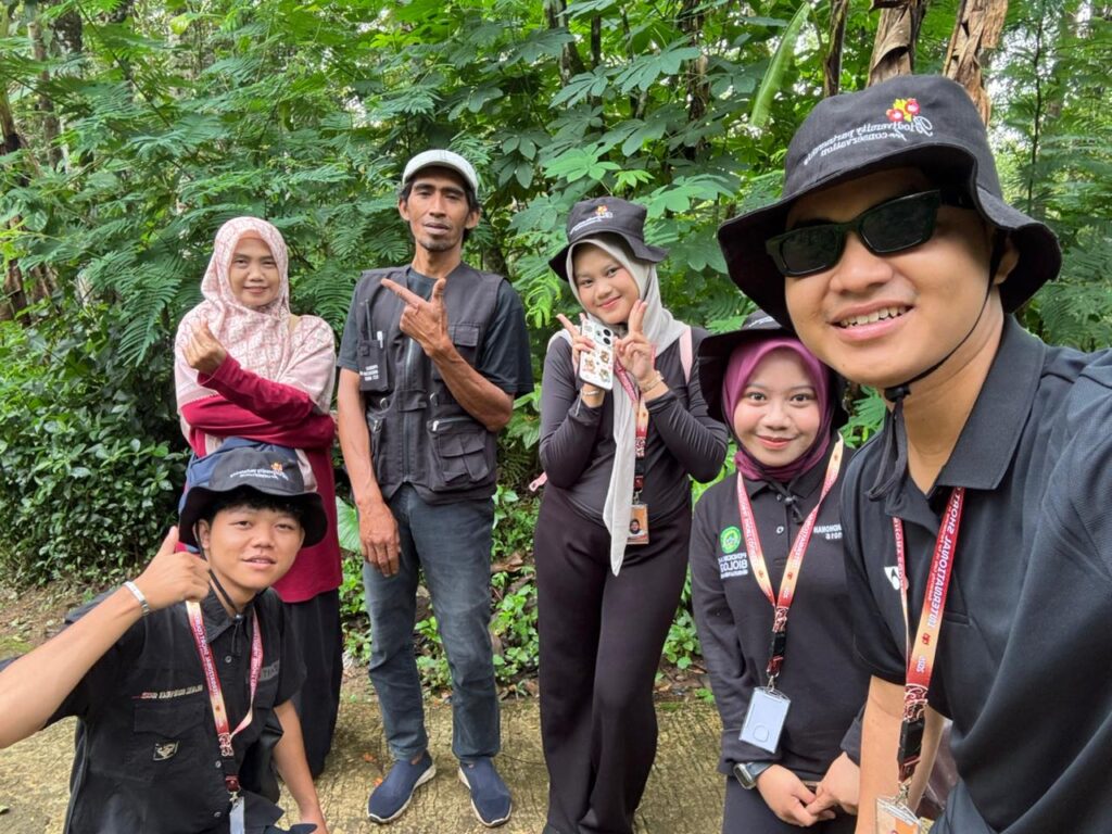 Biodeversity and Nature Conservation: Mahasiswa Teknik Lingkungan UIN Walisongo Ikuti Internasional Short Courses