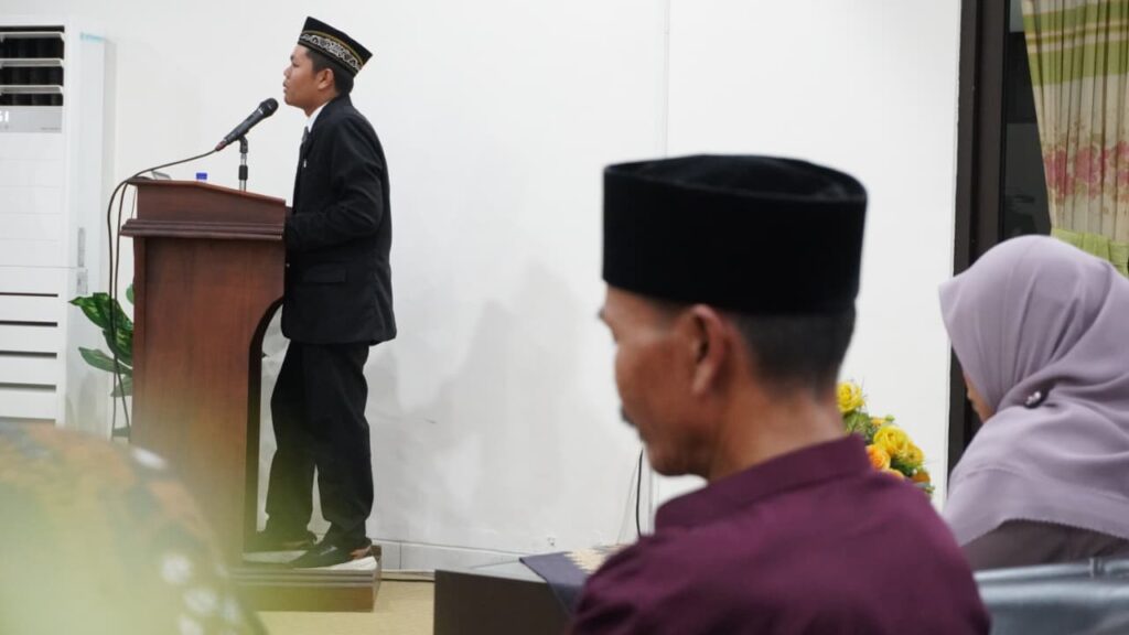 Sapu Bersih Beasiswa dari Bidikmisi hingga BIB, Mantan Pemulung Ini Jadi Doktor ke-409 UIN Walisongo dengan IPK 3,89