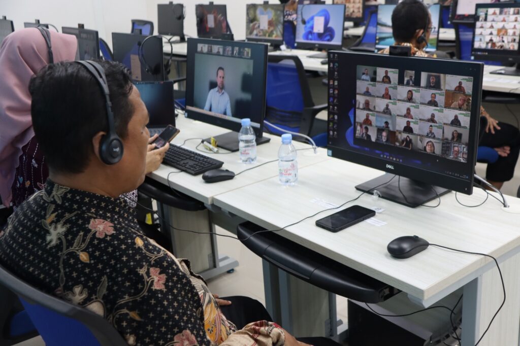 Visitasi Lapangan ACQUIN Berlanjut, Klaster 1 Asesmen 12 Program Studi UIN Walisongo Visitasi Lapangan ACQUIN Berlanjut, Klaster 1 Asesmen 12 Program Studi UIN Walisongo