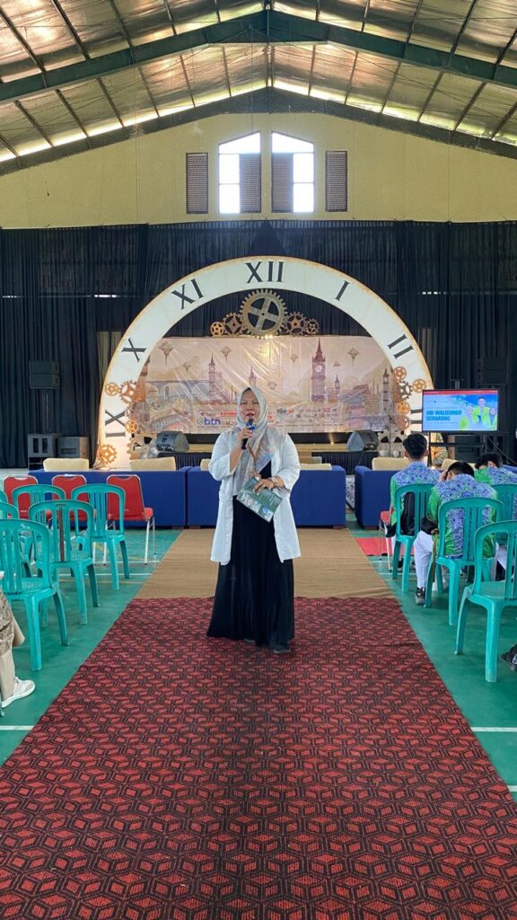 UIN Walisongo Perluas Akses Informasi Kuliah melalui Expo Kampus MAN IC Pekalongan UIN Walisongo Perluas Akses Informasi Kuliah melalui Expo Kampus MAN IC Pekalongan