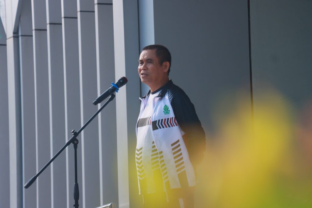Rektor UIN Walisongo Lepas Kontingen PORSI JAWARA II, Gemakan Tradisi Juara! Rektor UIN Walisongo Lepas Kontingen PORSI JAWARA II, Gemakan Tradisi Juara!