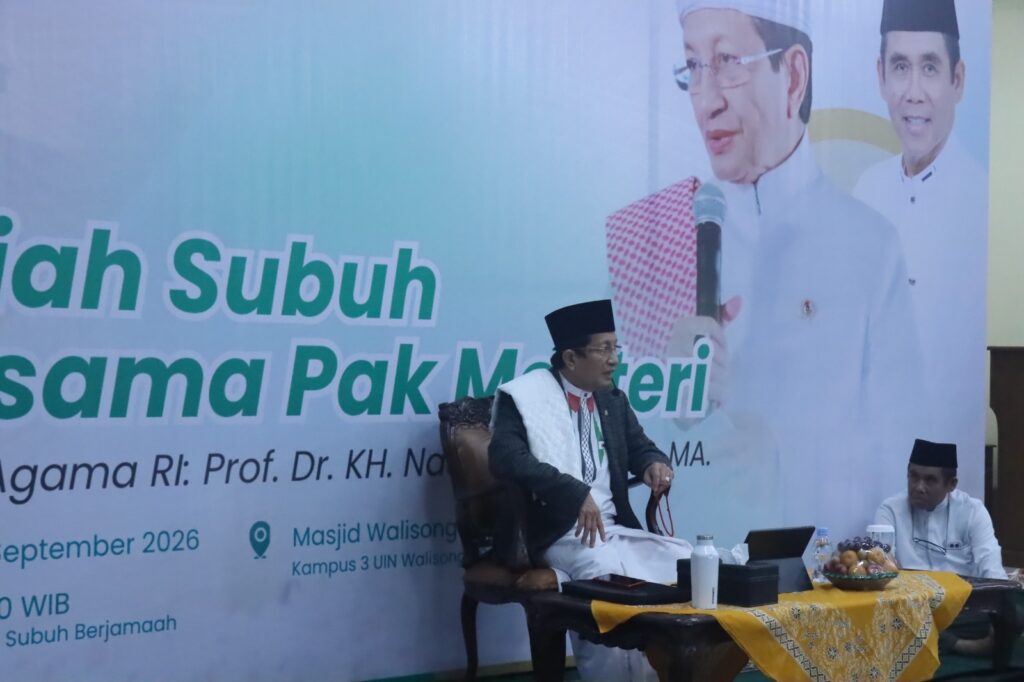 “Dari Al-Qur’an hingga Super AI, Pesan Menag Nasaruddin Umar dalam “Kuliah Subuh Bersama Menteri Agama RI” di UIN Walisongo Semarang “Dari Al-Qur’an hingga Super AI, Pesan Menag Nasaruddin Umar dalam “Kuliah Subuh Bersama Menteri Agama RI” di UIN Walisongo Semarang