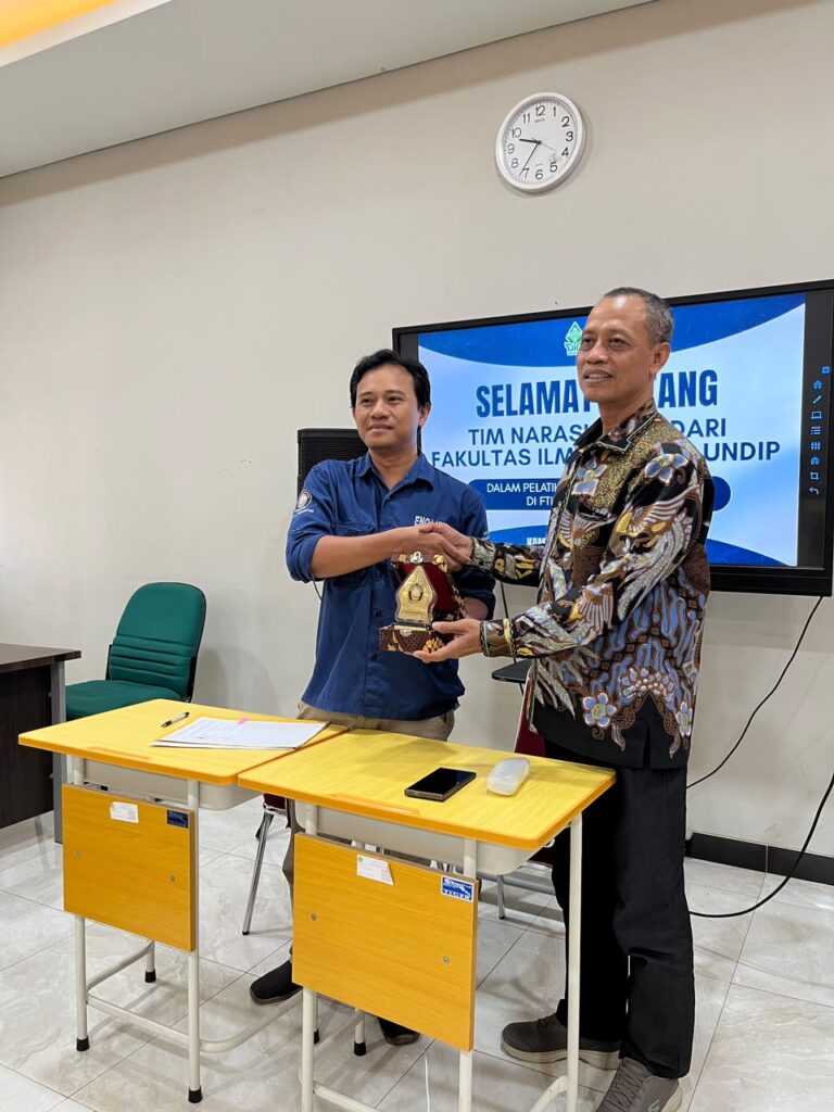 Kemitraan Strategis Perguruan Tinggi untuk Memperluas Jejaring Ilmu, Literasi, dan Transformasi Pendidikan Kemitraan Strategis Perguruan Tinggi untuk Memperluas Jejaring Ilmu, Literasi, dan Transformasi Pendidikan