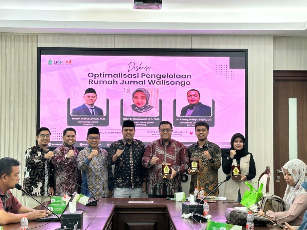 LP2M UIN Walisongo Gelar Optimalisasi Pengelolaan Rumah Jurnal: Perkuat Ekosistem Publikasi Ilmiah Bereputasi LP2M UIN Walisongo Gelar Optimalisasi Pengelolaan Rumah Jurnal: Perkuat Ekosistem Publikasi Ilmiah Bereputasi
