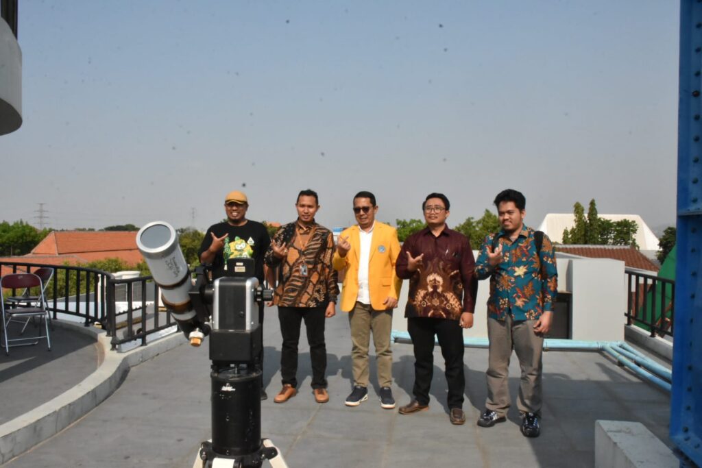 UNP Padang Kunjungi Planetarium UIN Walisongo, Jajaki Pembukaan Program Studi Ilmu Falak UNP Padang Kunjungi Planetarium UIN Walisongo, Jajaki Pembukaan Program Studi Ilmu Falak