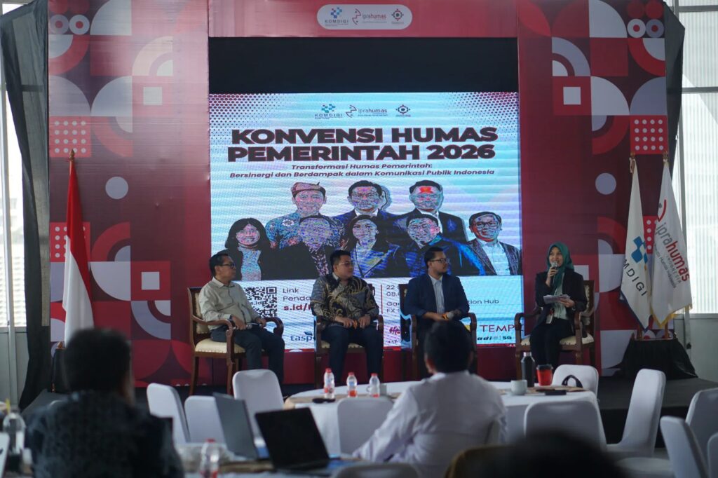 Konvensi Humas Pemerintah 2026 ; Kepala Biro HKP Terima Penghargaan Kepemimpinan Komunikasi Pemerintah Konvensi Humas Pemerintah 2026 ; Kepala Biro HKP Terima Penghargaan Kepemimpinan Komunikasi Pemerintah
