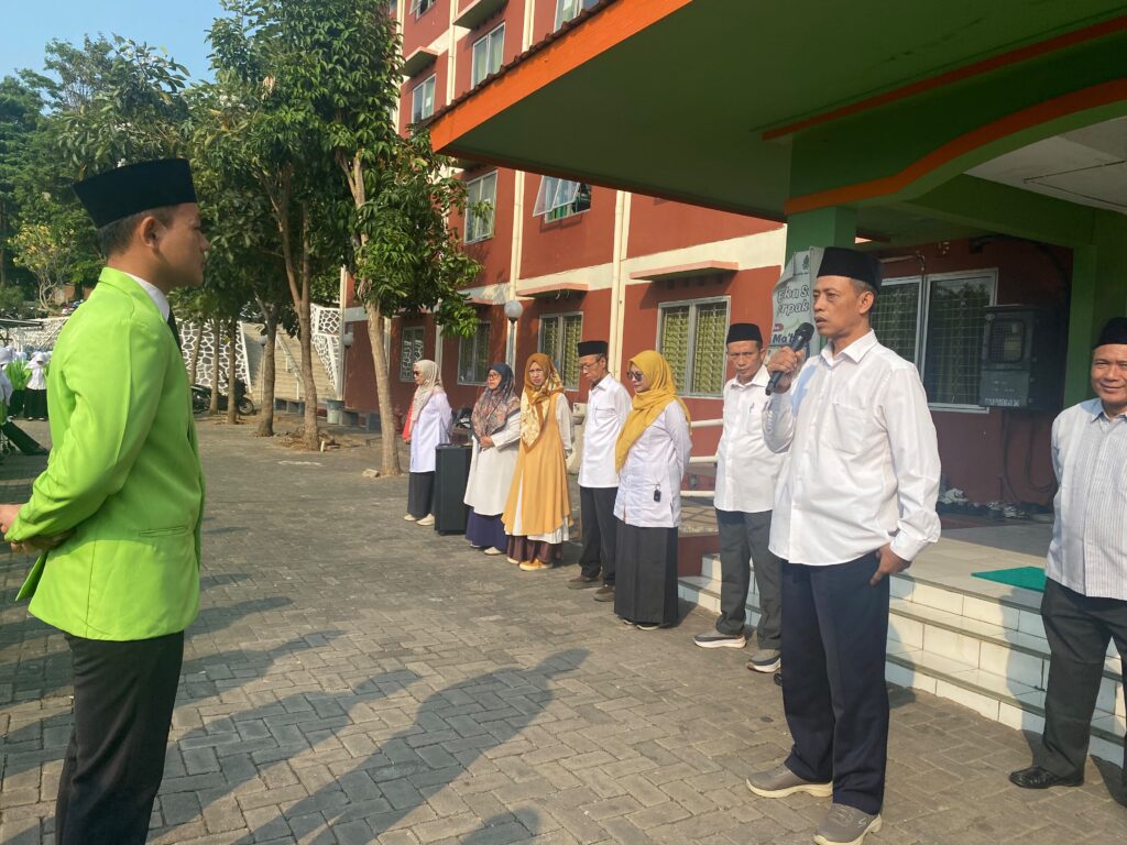 Kolaborasi Kampus dan Sekolah Mitra, PLP II FTIK UIN Walisongo Perkuat Kualitas Calon Pendidik