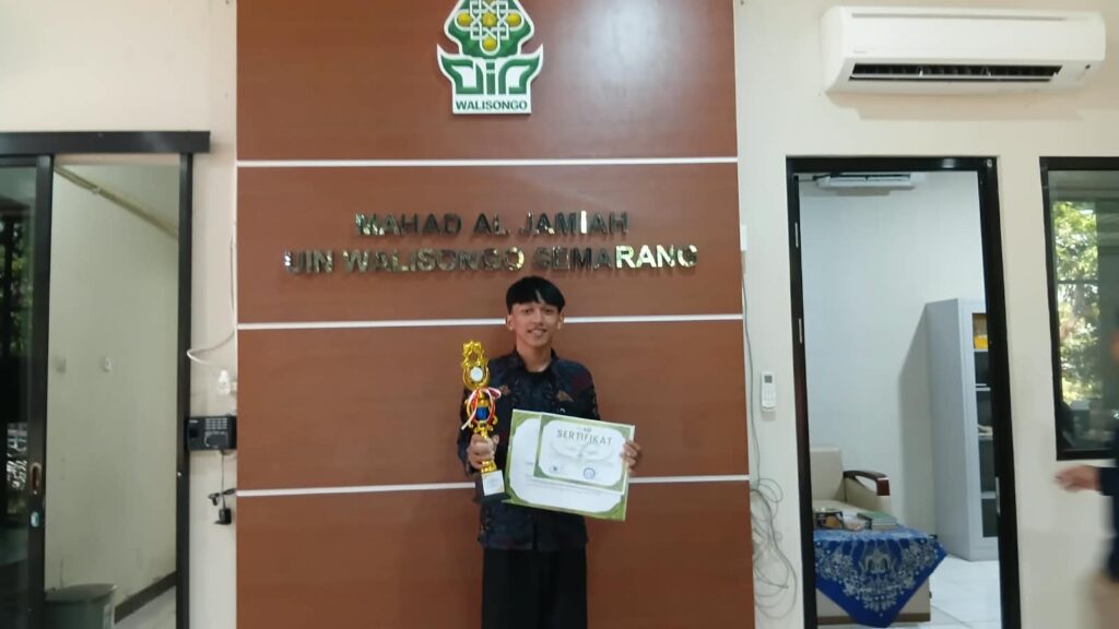 Mahasantri Ma’had Al-Jami’ah UIN Walisongo Raih Juara 1 MTQ Semarak Harlah IAT ke-36