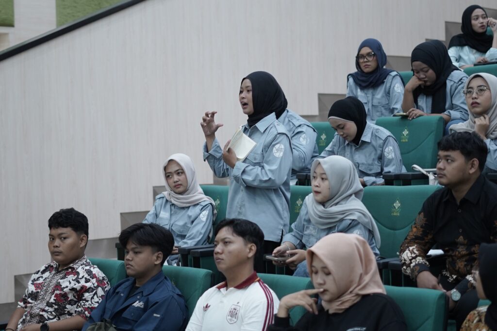 Disiplin Persiapan Jadi Kunci Event Sukses, Mahasiswa KPI FDK UIN Walisongo Belajar Kelola Acara Pernikahan dari Praktisi